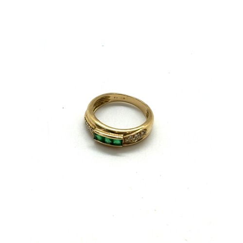 419 - 9ct gold stone set dress ring, total weight 3.2grams, ring size M