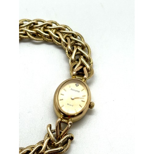 441 - Ladies 9ct gold wristwatch, total weight 16.4grams