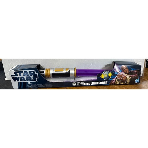 270 - Starwars Mace Windu electronic lightsaber in original packaging