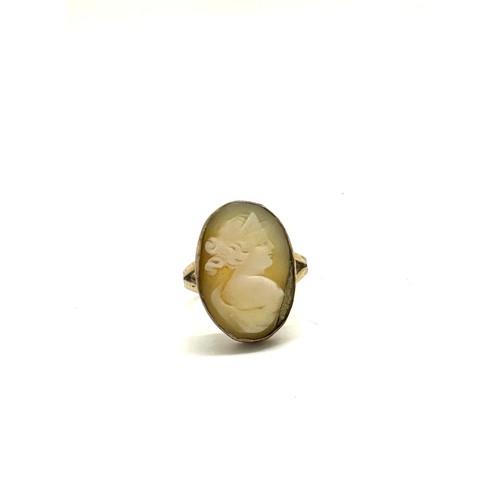 423 - 9ct gold cameo dress ring, has been repaired total weight 3grams, ring size K