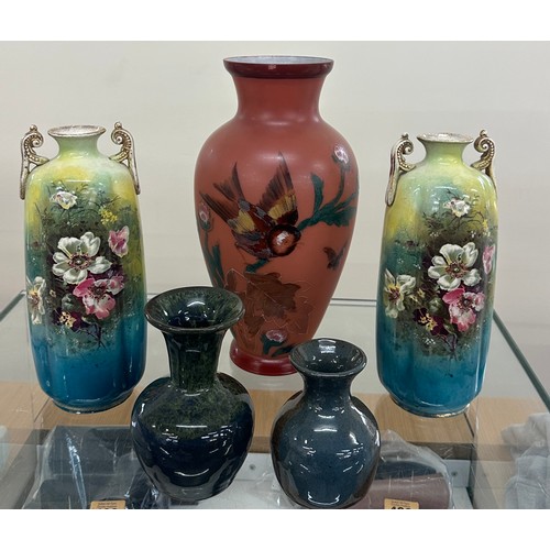 129 - Selection of assorted vases includes hand painted etc, tallest measures approximately 12 inches