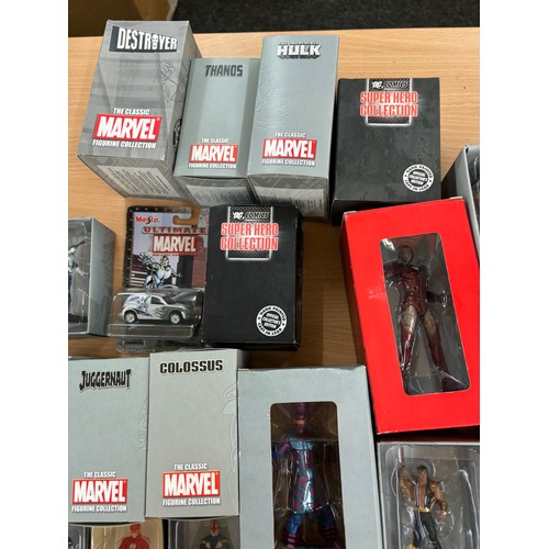 251 - Large selection of boxed Marvel die cast figures