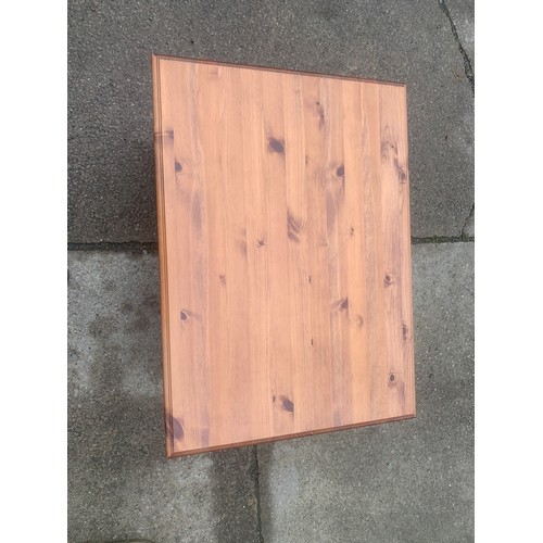 574 - Pine coffee table 18 inches tall 30 inches wide 22 inches depth