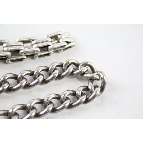 417 - Collection of Sterling Silver Chain Link Bracelets inc. Curb, Panther x 2 82g