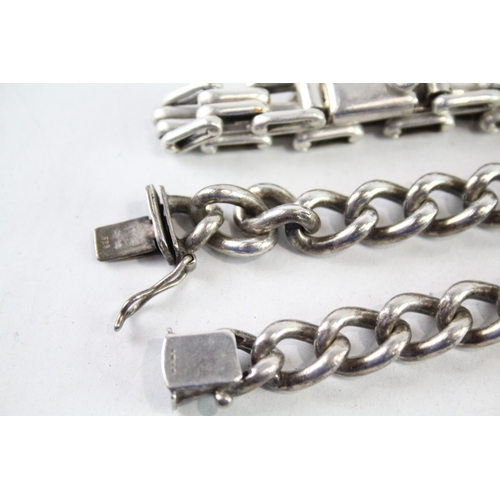 417 - Collection of Sterling Silver Chain Link Bracelets inc. Curb, Panther x 2 82g