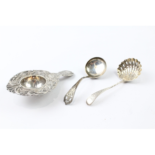 84 - 3 x .830 & .925 sterling silver spoons inc sifter etc