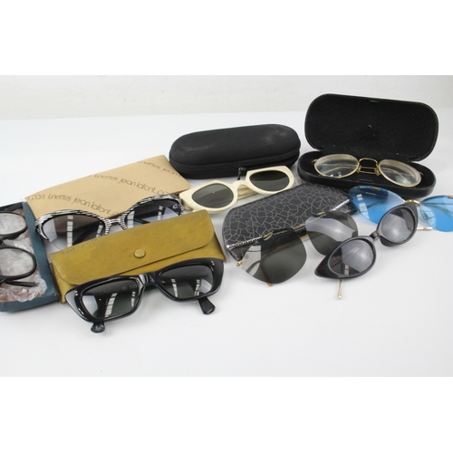 521 - Vintage Sunglasses Retro Plastic Inc Cases, Jean Lafont Paris Joblot