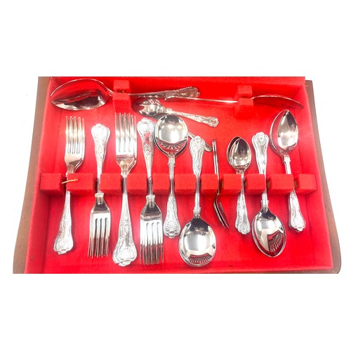 16 - Canteen of cutlery