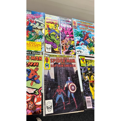 41 - Selection of Marvel Spiderman comics dated from the 70s/80s and 90s to include ' The Amazing Spiderm... 