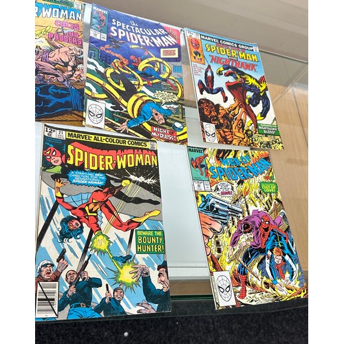 6 - Selection of Marvel Spiderman comics dated from the 70s/80s and 90s to include ' Web of Spider-Man f... 