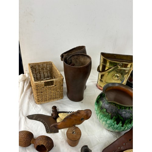 170 - Selection of miscellaneous items includes trophy, bucket etc