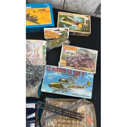 37 - Selection of scale models kits to include Revell, Novo etc all as found