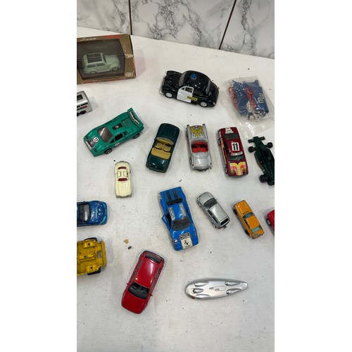 63 - Selection of vintage die cast cars