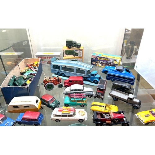 88 - Large selection of assorted vintage and later dinky and corgi cars, to include some empty boxes