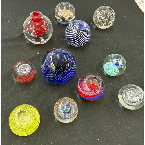 91 - 11 glass paper weights