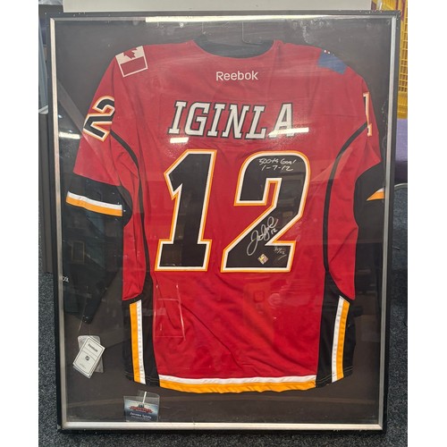 157 - Framed signed Jarome Iginla Calgary Flames autographed official licensed Reebok Jersey, number 11/11... 