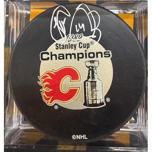 455 - Selection of 3 authentically signed Calgary Flames hockey puck 1989 Stanley cup champions with COA b... 