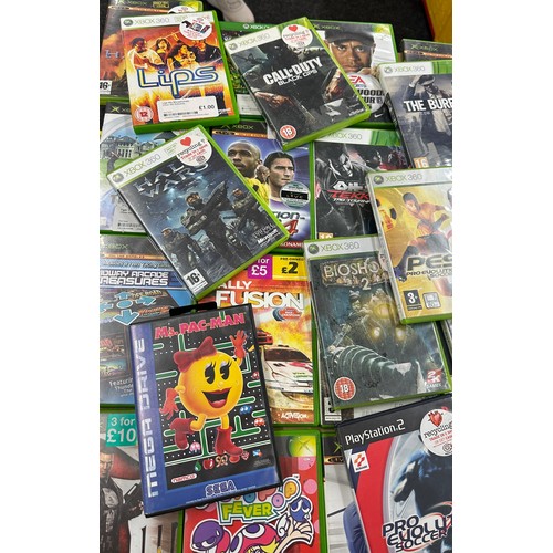 255 - Selection of assorted XBOX and play station games to include Call of Duty, Wreckfest, Rally Fusion e... 