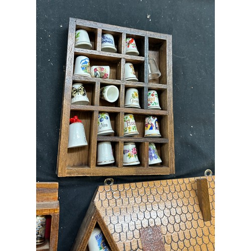 542 - Selection of assorted thimbles in wooden cases