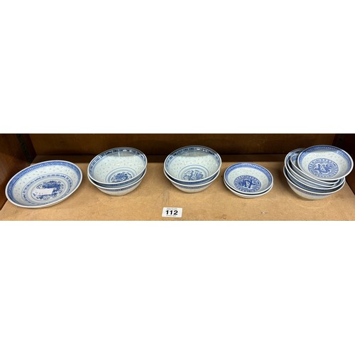 112 - Selection of oriental blue and white china