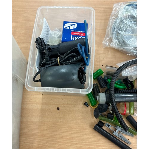 329 - Selection of fish tank accessories to include filters, thermostats etc - untested/af