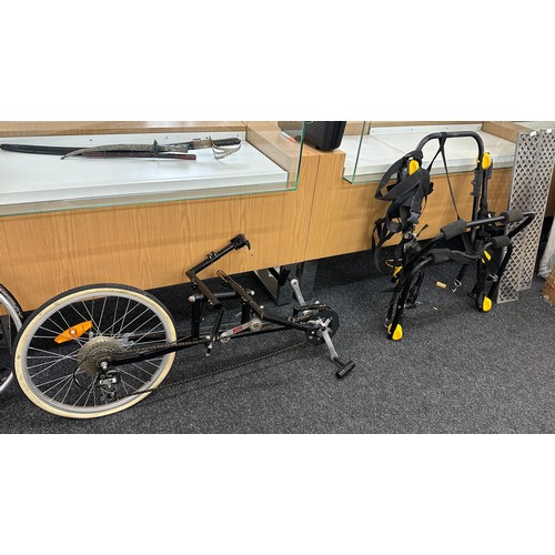 384 - Bike carrier and rack