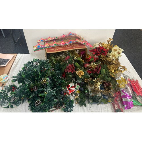 338 - Large selection of vintage Christmas decorations