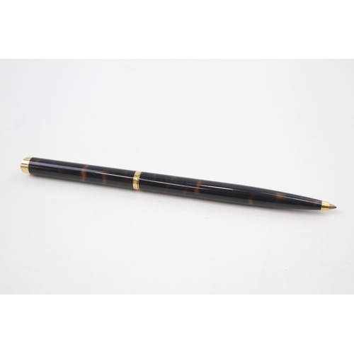 520 - Vintage Alfred DUNHILL Brown Lacquer & Gold Plated Ballpoint Pen / Biro