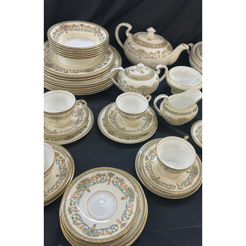 325 - Vintage Aynsley Henley part dinner part tea service to include cups, saucers, tea pot, gravy boat et... 