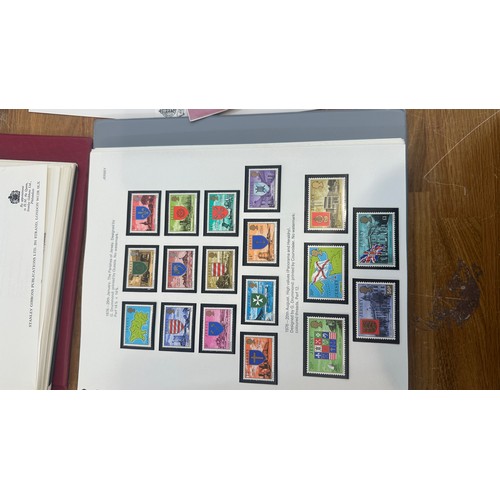 205 - Selection of assorted vintage and later stamps