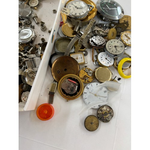 478 - Large selection of assorted wristwatch movements etc