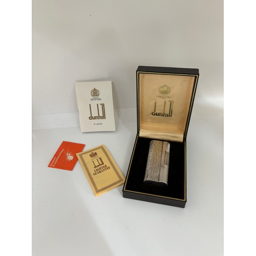 470 - Boxed Dunhill d72312 cigarette lighter