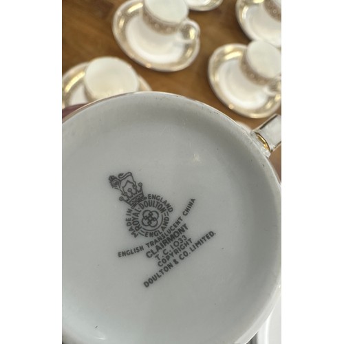 201 - Two part vintage tea services one Royal Doulton the other Wedgwood along with some soup bowls and sa... 