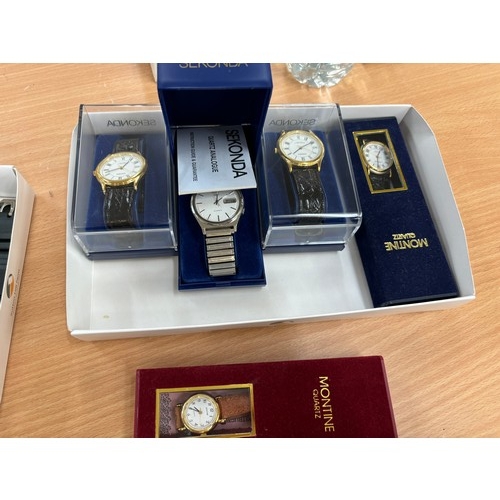 488 - Selection of assorted boxed Gents wristwatches includes Sekonda etc