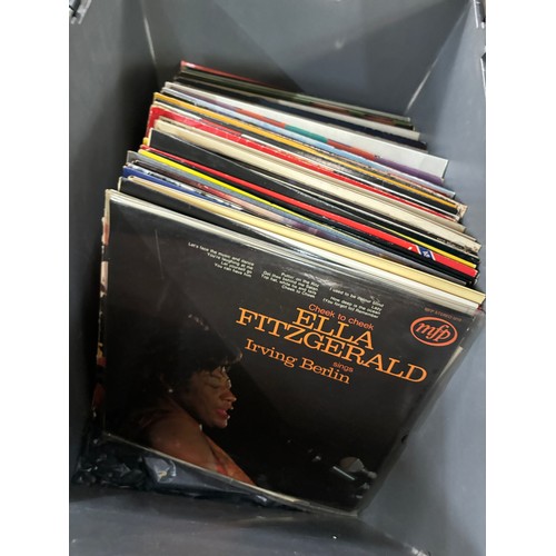 507 - Large selection of assorted classical records