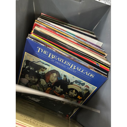 507 - Large selection of assorted classical records