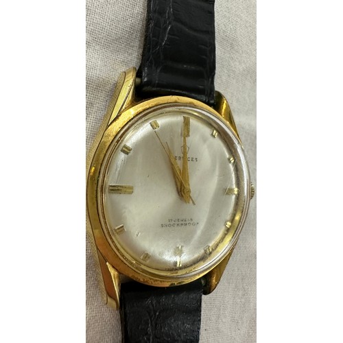 561 - Vintage services wrist watch in working order