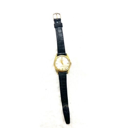 561 - Vintage services wrist watch in working order