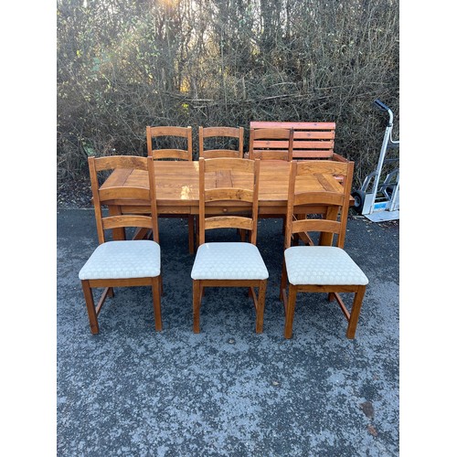 421F - Distressed Solid 2 Drawer oak  table and 6 chairs with leaf table measures 29 inches tall 91 inches ... 