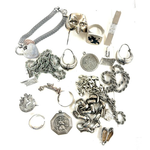 521 - Selection of hallmarked silver jewellery weighs approximately 200 grams