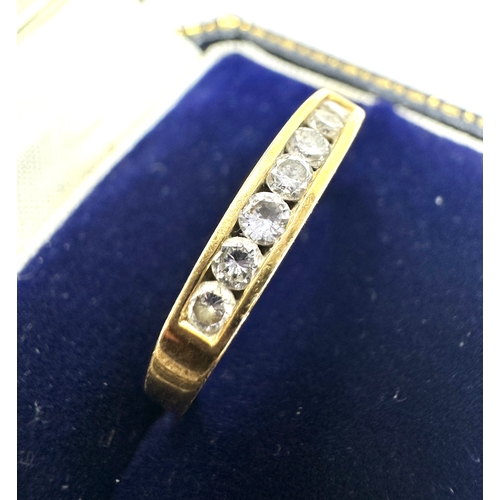 92 - 18ct gold diamond ring o.33ct diamonds weight 2.8g