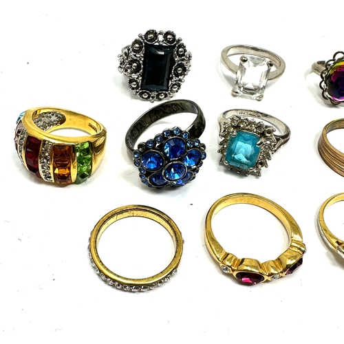 314 - selection of stone set costume rings