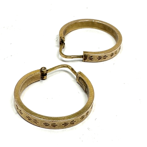 103 - 9ct gold hoop earrings measurte approx 2.1cm drop weight 1.8g