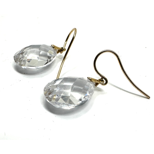 106 - 14ct gold crystal drop earrings measure approx 2.8cm drop weight 7.9g