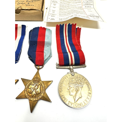 386 - ww2 boxed medals with original ribbons