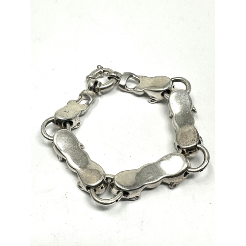 281 - vintage lions head silver bracelet