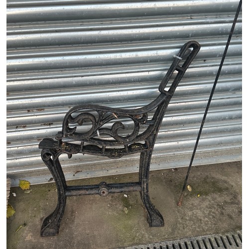 100C - Pair of cast iron bench ends