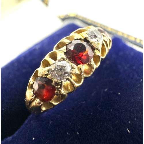 68 - Antique 18ct gold diamond & garnet ring weight 2.7g