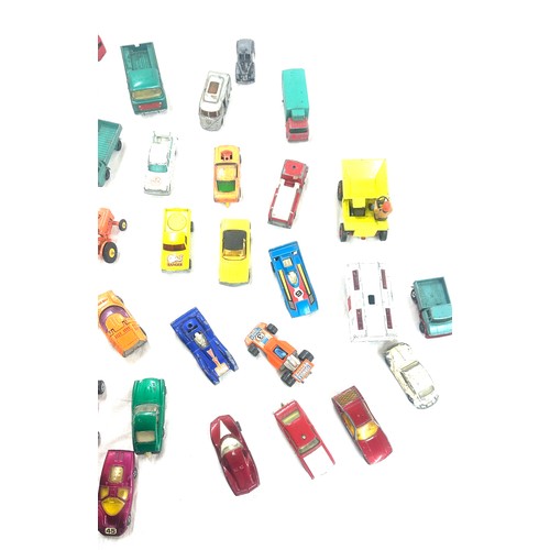 44 - Selection of vintage diecast vehicles to include dinky, matchbox etc