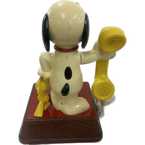 28 - Vintage 1976 Snoopy & Woodstock Digital Landline Phone in original box- untested